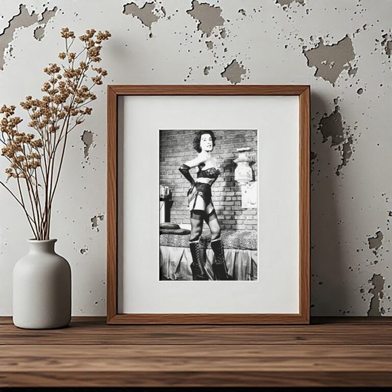 Pin-Up & Glamour Reclining Stocking Sofa Pose with Classic Glamour Styling, Studio Poise, and Pin-Up 4x6 Photo Print
