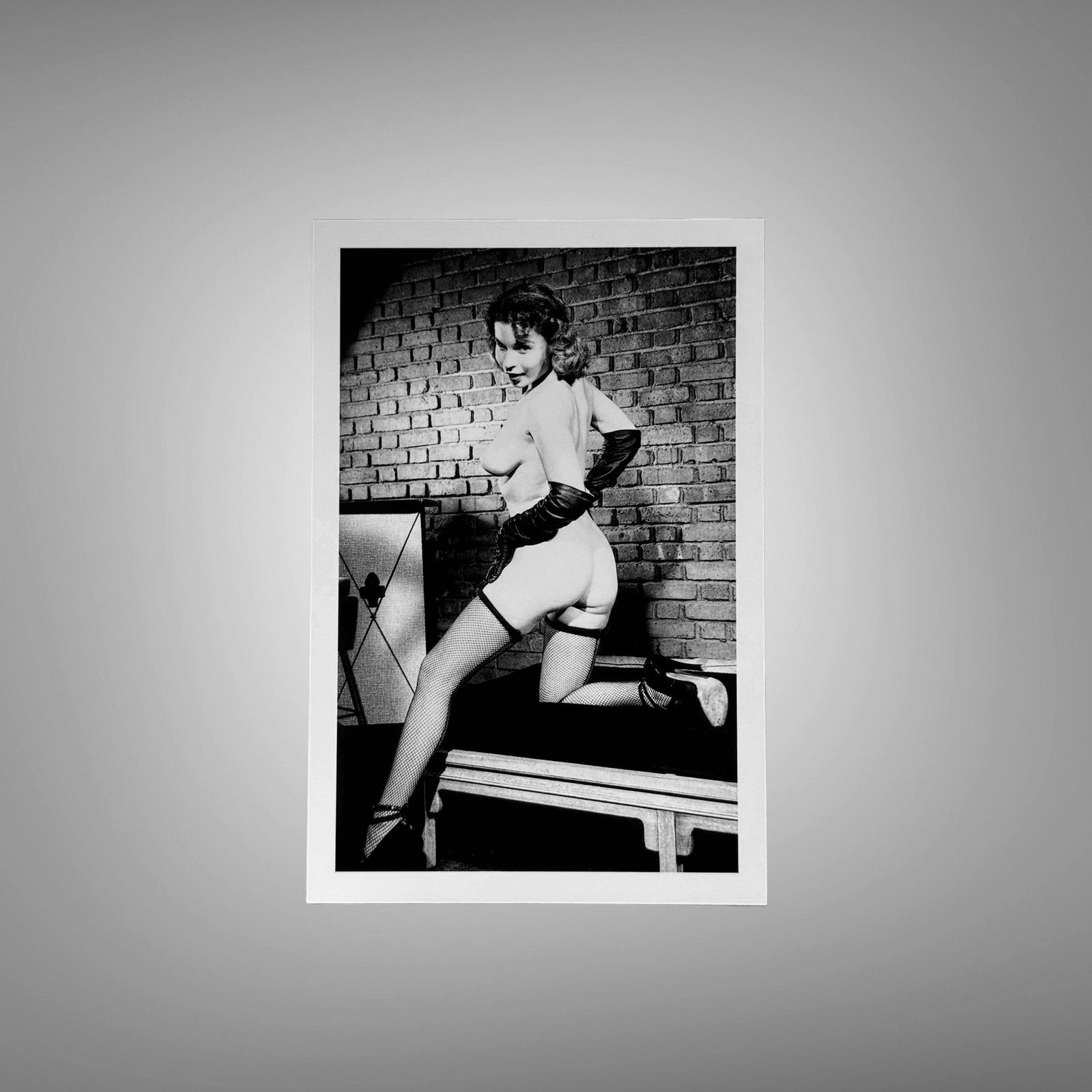 Pin-Up & Glamour Standing Spotlight Glamour Portrait with Classic Glamour Styling, Studio Poise, and 4x6 Photo Print