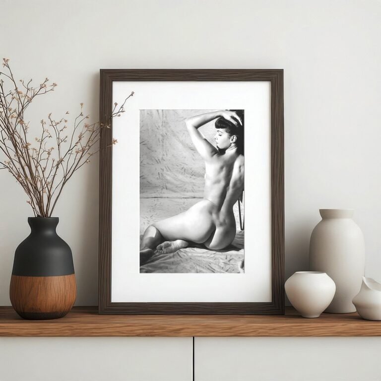 Pin-Up & Glamour Dark-haired Side Profile Studio Figure with Polished Black-and-white Contrast 4x6 Photo Print