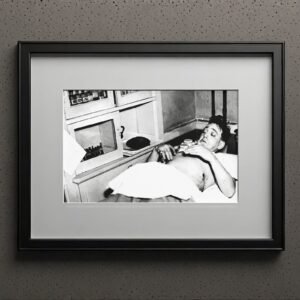 Pin-Up & Glamour Crime Scene Interior Photograph with Body and Room Details 4x6 Photo Print