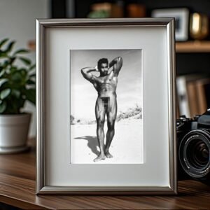 Male Physique Beach or Desert Physique Portrait with Arms Raised 4x6 Photo Print