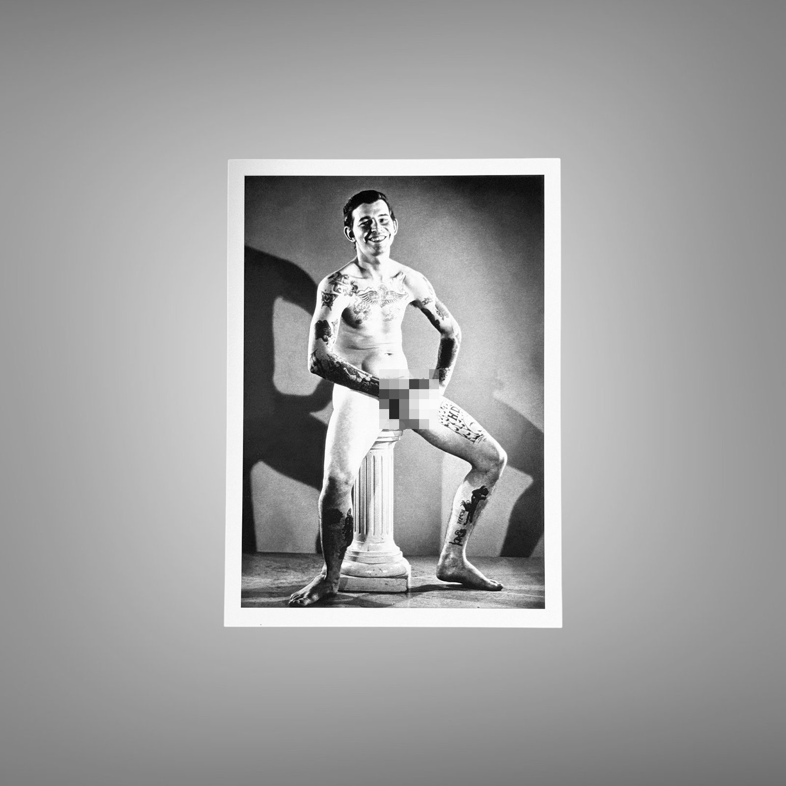 Male Physique Classic Statue-like Physique Pose On Pedestal 5x7 Photo Print