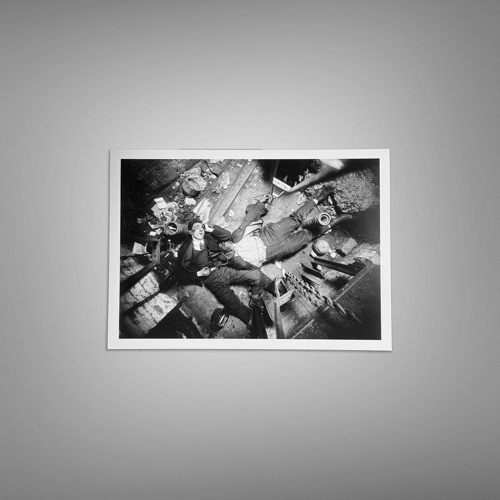 Crime Overhead Crime-scene Room View with Several Figures 5x7 Photo Print